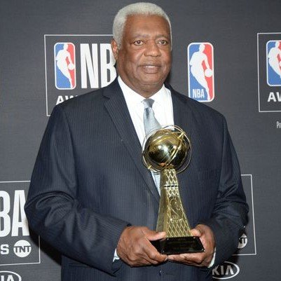 Paul Daugherty: Stick to sports? No, we need more athletes like Oscar Robertson.