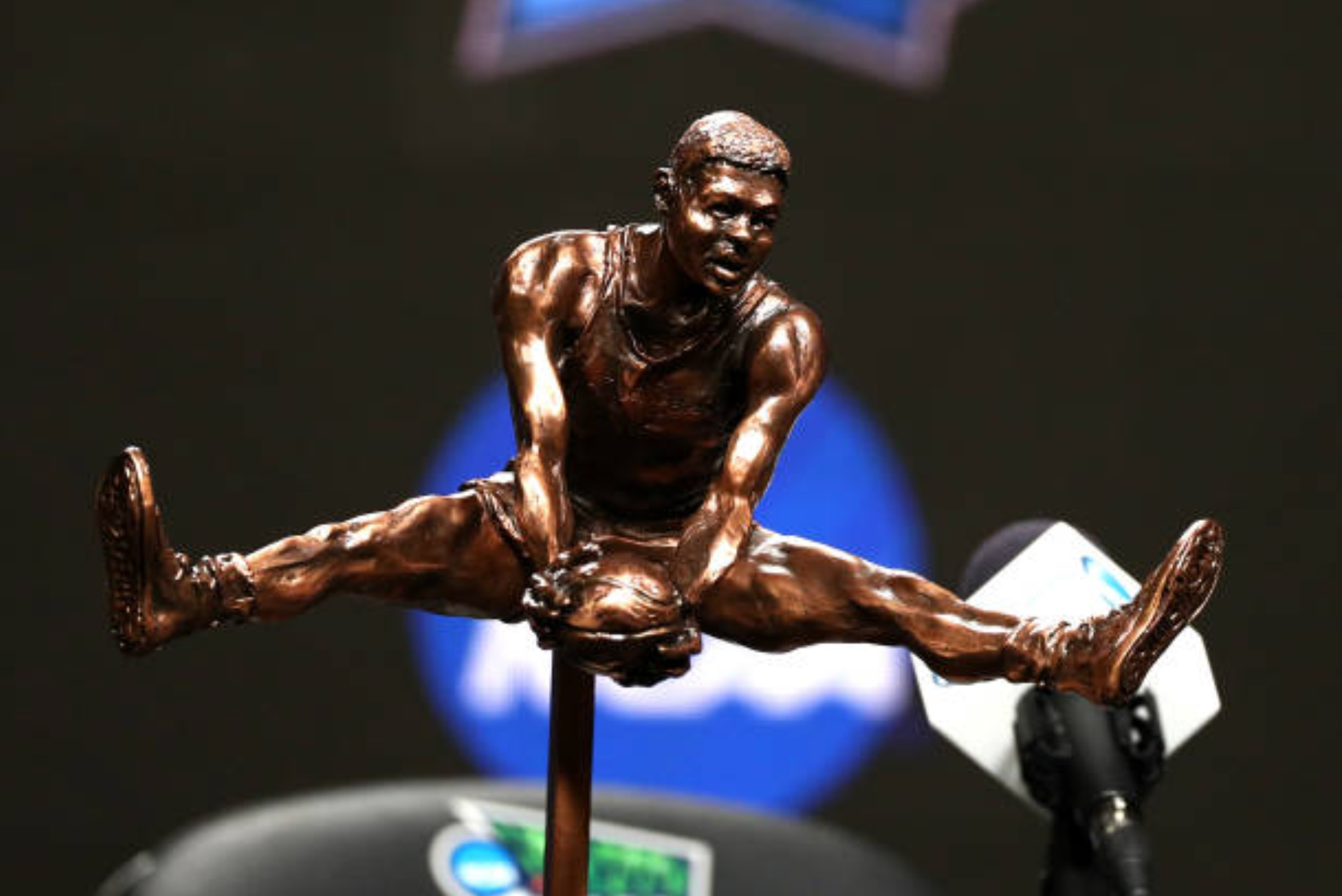 OSCAR ROBERTSON oscar robertson